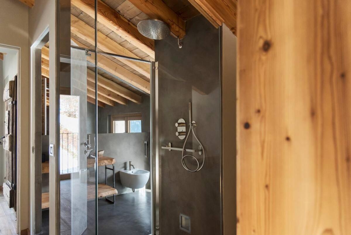 Maso Zambo Resort - Adults Only -2 Rooms, Spa & Restaurant Sopra Il Lago Di Como Cassina Valsassina Exterior photo